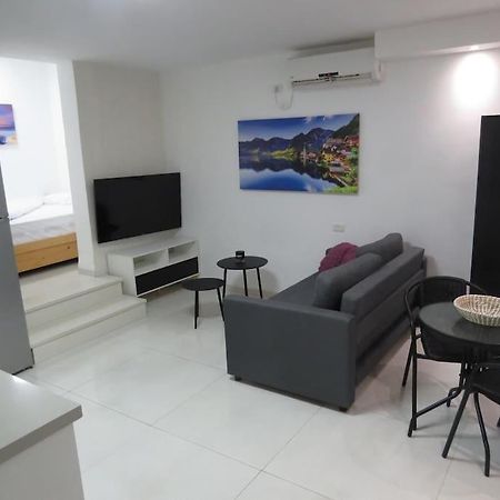 המקום ברותם Nahariya Exterior photo